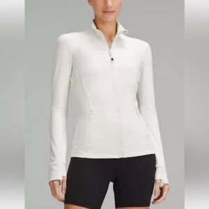 Lulu Lemon Jacket Nulu Bone- Size 6